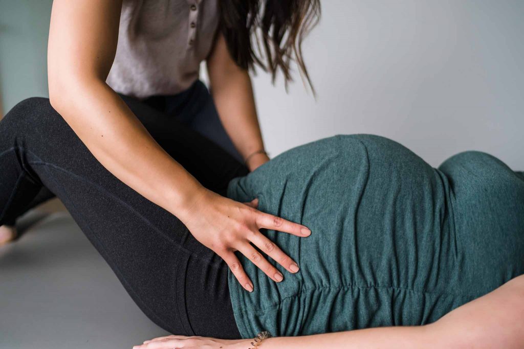 chiropractor service for maternity - branding photography